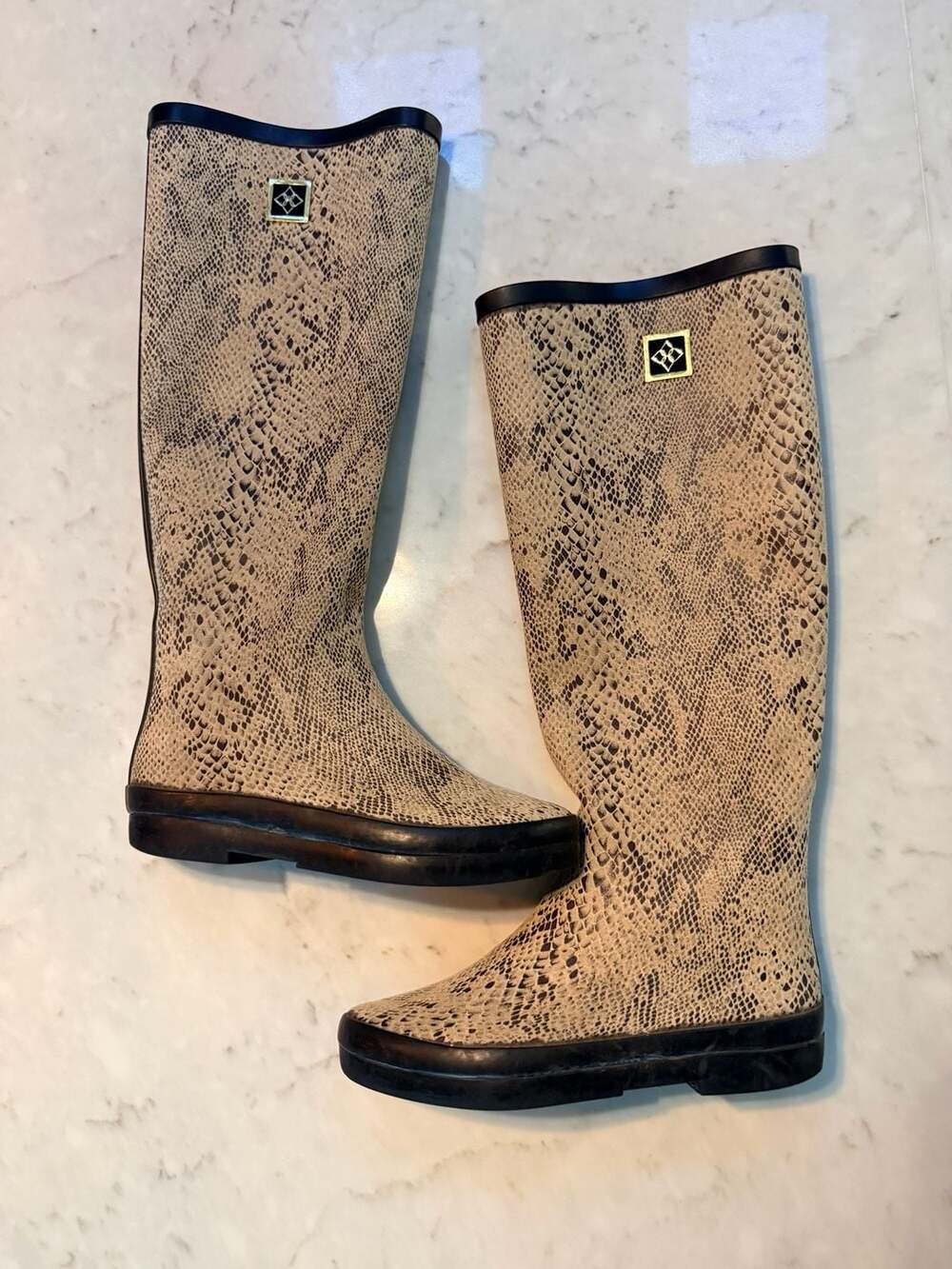 Dav Snake Print Luxury Rain Boots Pull On Black & Cream Size 6